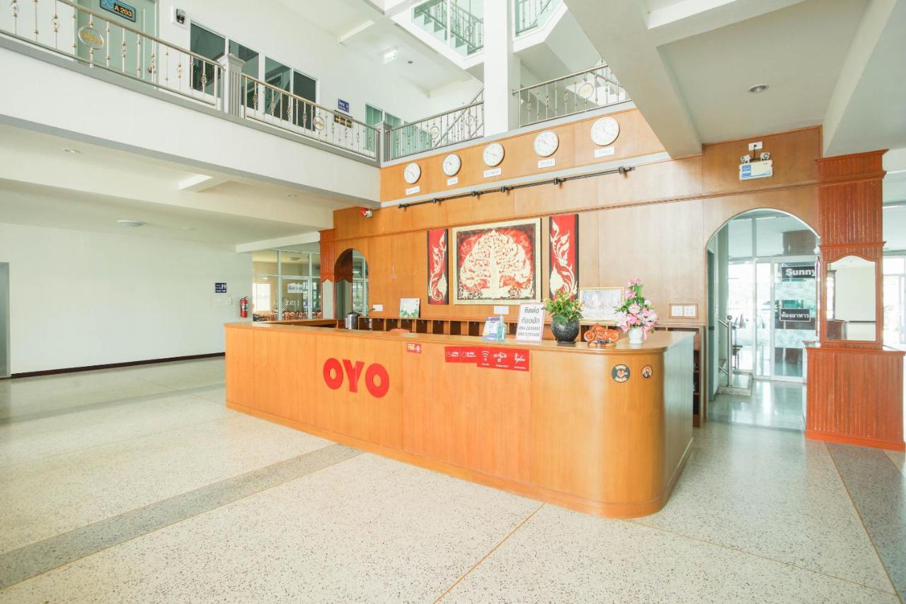 OYO 75394 Sakthong Grand Hotel Chiang Khong Exterior foto