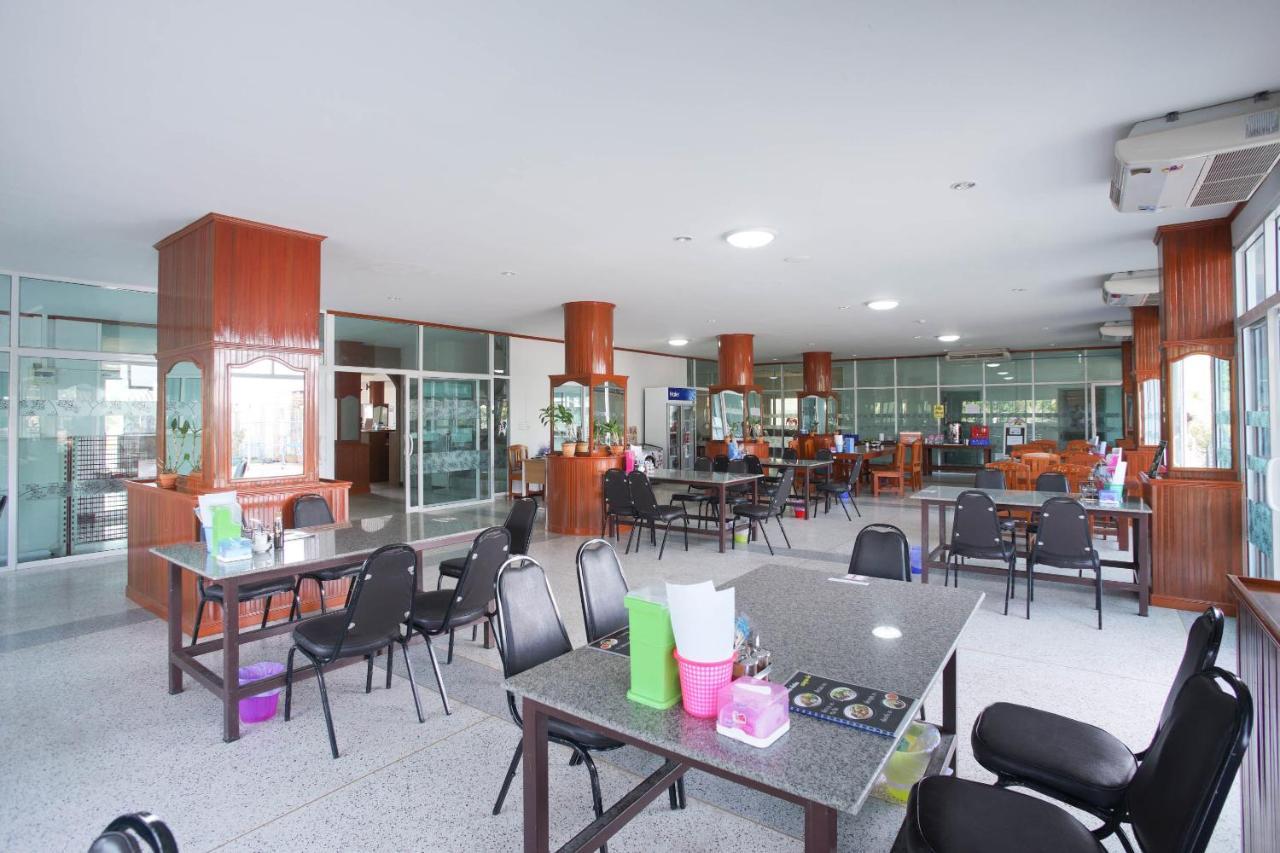 OYO 75394 Sakthong Grand Hotel Chiang Khong Exterior foto