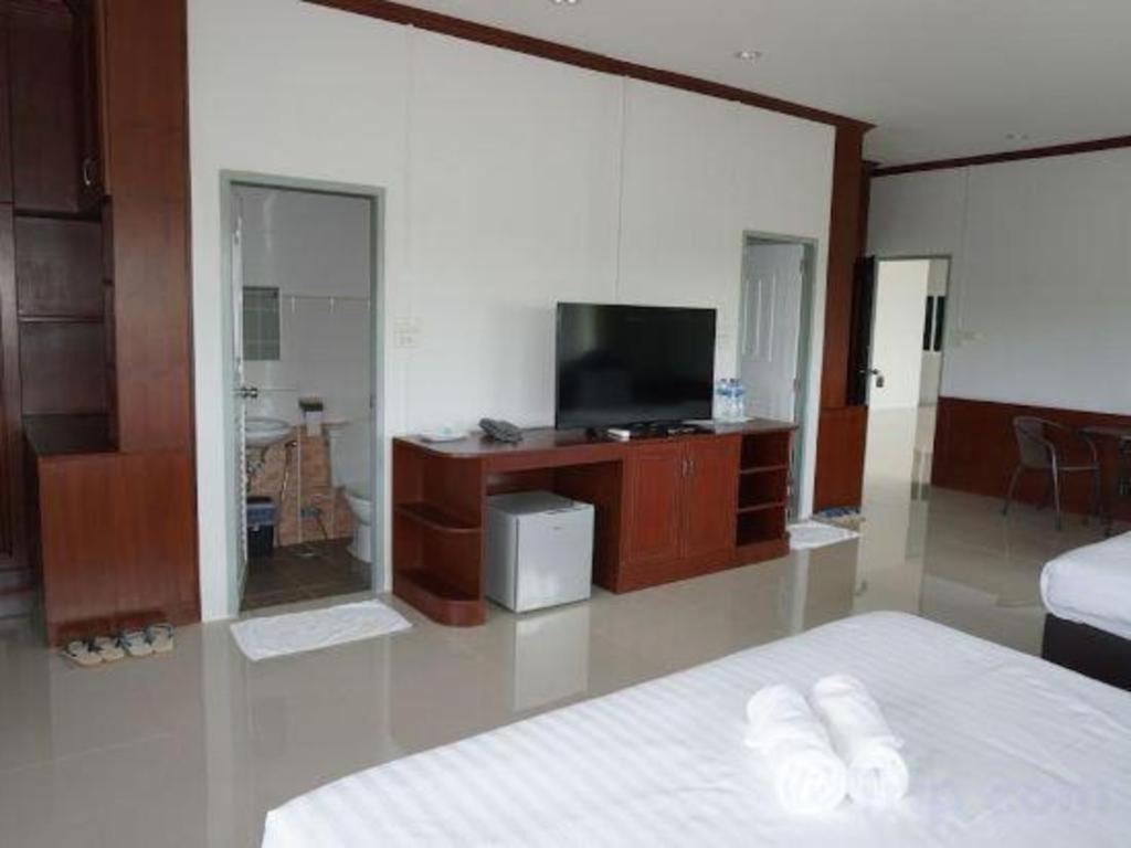 OYO 75394 Sakthong Grand Hotel Chiang Khong Exterior foto